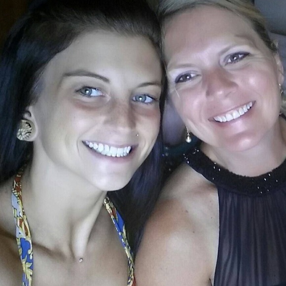 Meet your Posher, Katherine - Picture 4 of 8